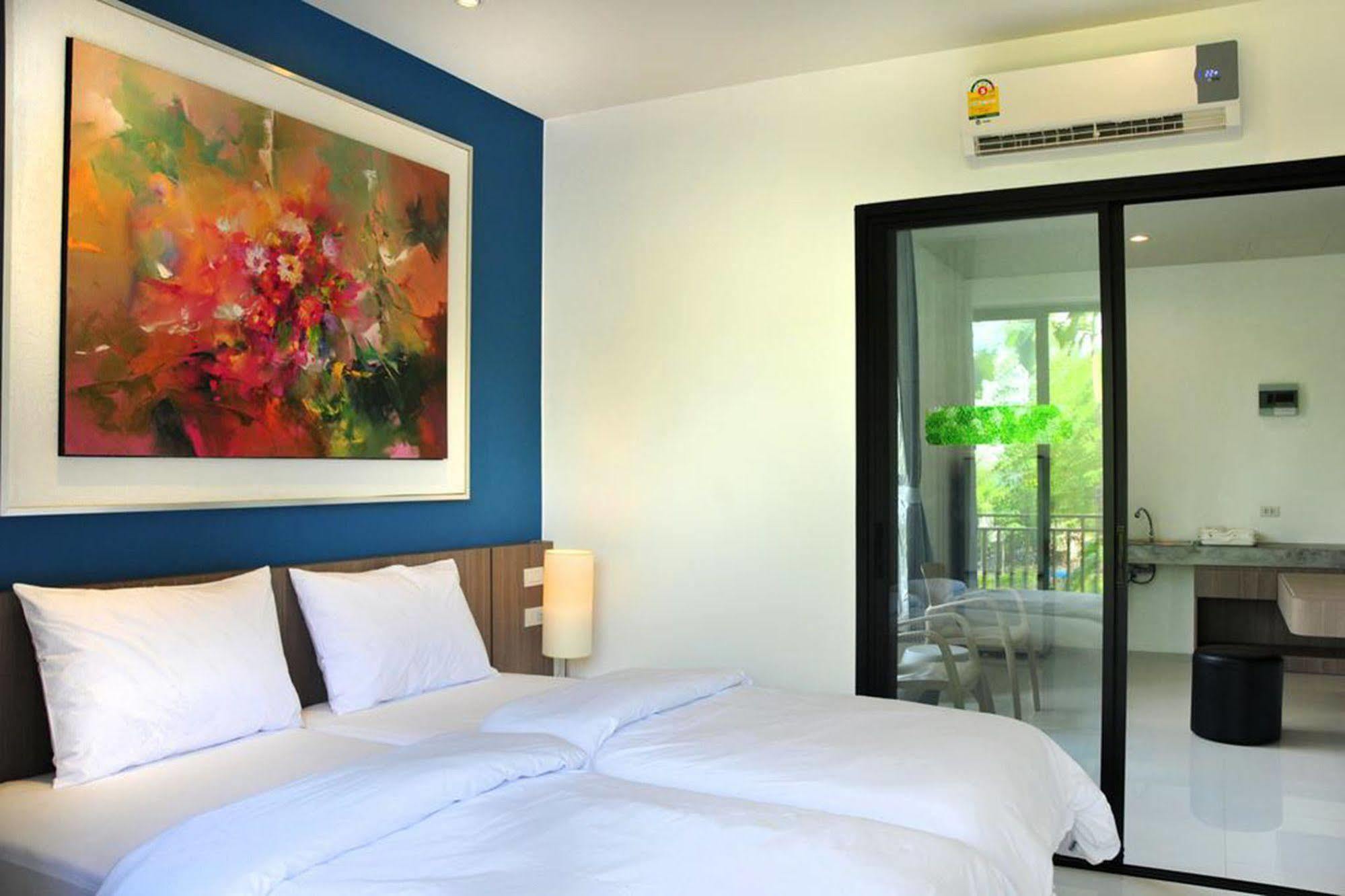 Dusit Naka Place Phuket Kültér fotó