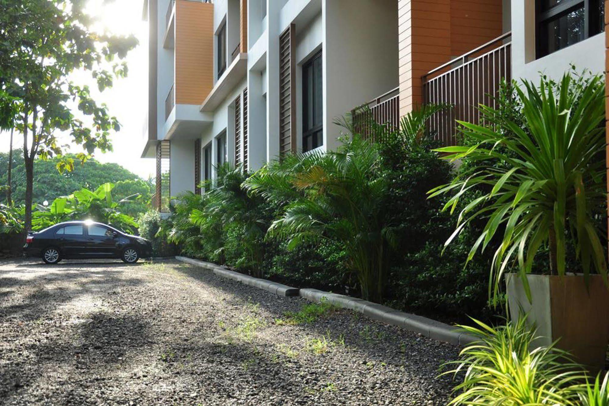 Dusit Naka Place Phuket Kültér fotó